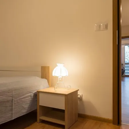 Na Urlop - Centrum - Przy Amfiteatrze Apartament *
