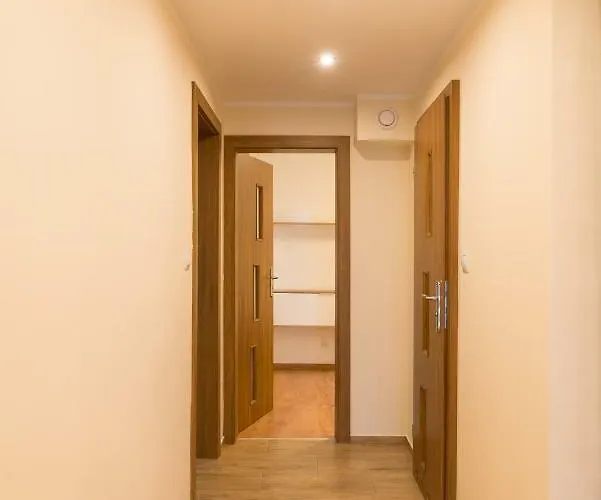 Daire Na Urlop - Centrum - Przy Amfiteatrze - 500m Do Basenow