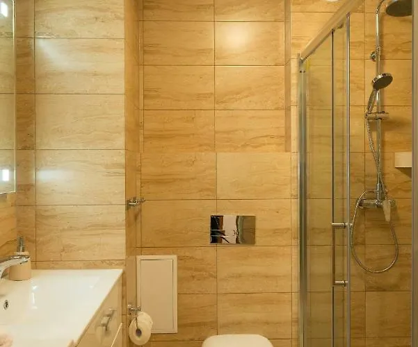 Апартаменты Na Urlop - Centrum - Przy Amfiteatrze - 500m Do Basenow Висла